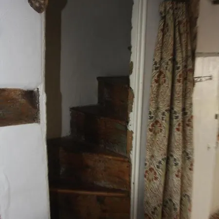 Fishermans Cottage Built In 1705 Hastings Exterior photo